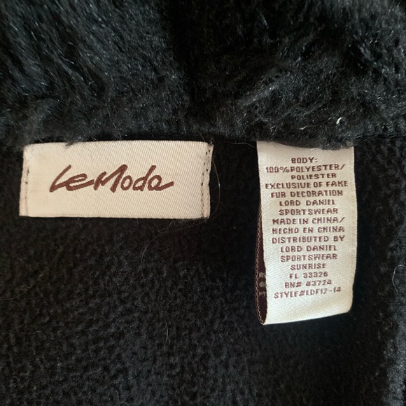 Warm Black Wrap Jacket! - Picture 4 of 4